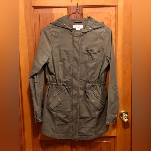 Lucky Brand Utility Jacket Removable Faux Fur Hood Trim DRY CLEANED Army Green S - Picture 6 of 16
